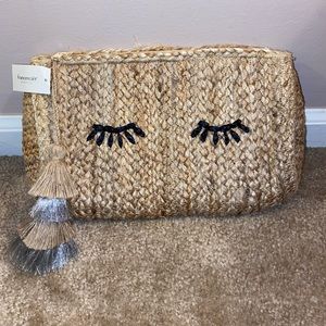 NWT Eyelash Clutch!
